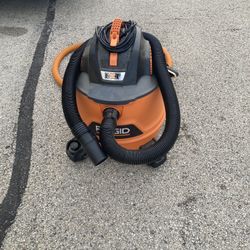 Large Shop Vac 