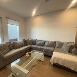 4 Piece Sectional With Pull Out Full Size Bed