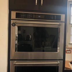 Double Oven Available for Sale 