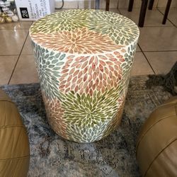 Accent Table