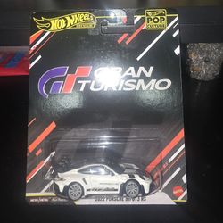 Porsche 911 GT3 RS scale Diecast 