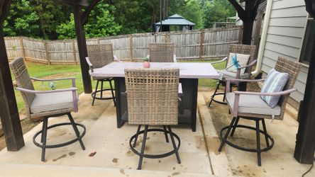 7 piece Hightower table firepit set