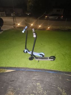 Kids electric scooter