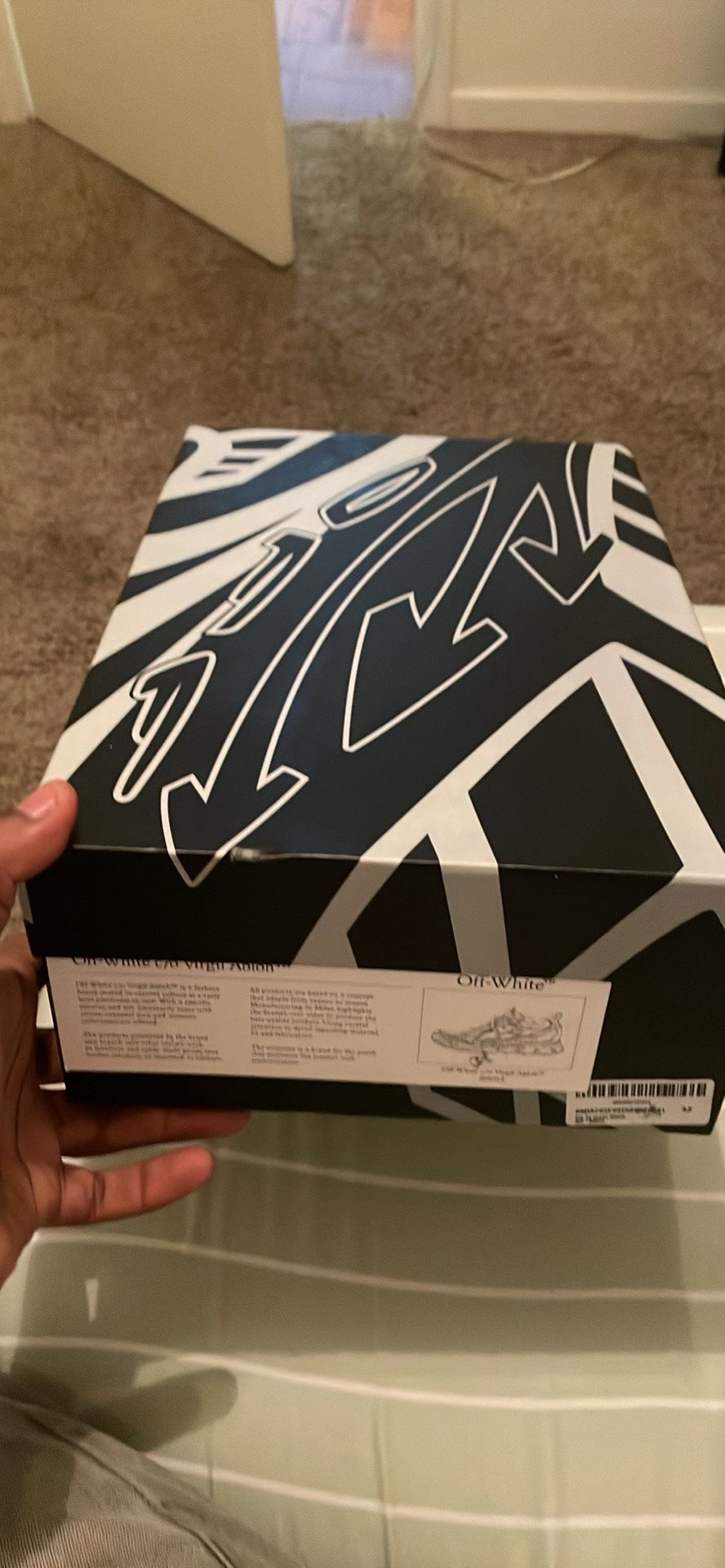 Off White Be Right Back