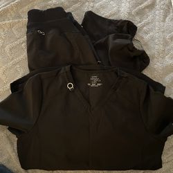 Used Cherokee Infinity Scrub Set