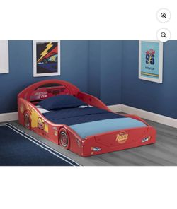 Lighnting McQueen Cars Toddler Bed
