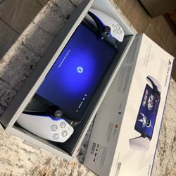 PLAYSTATION PORTABLE ( BRAND NEW CONDITION )