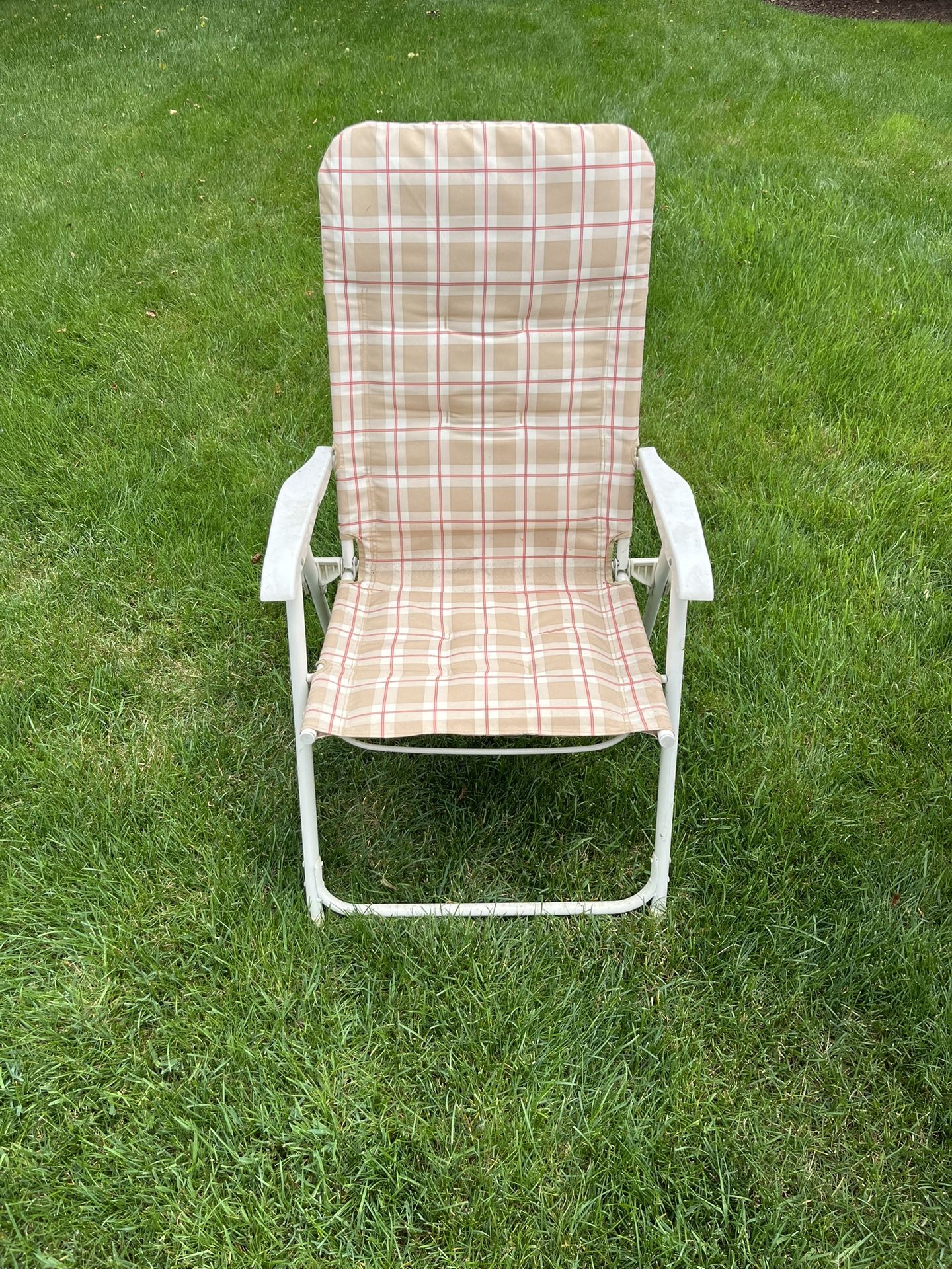 Folding Chair with Padded Cushion