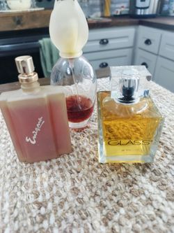 Woman’s perfumes