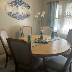 Dining Room Table W/ Chairs 