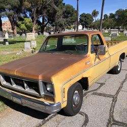 1973 Gmc C10 Longbed 350 V8 Motor 15” Wheels 5x5 Gmc Caps 