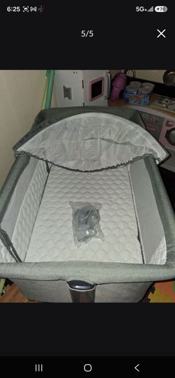 Baby Bassinet with Canopy and Storage
