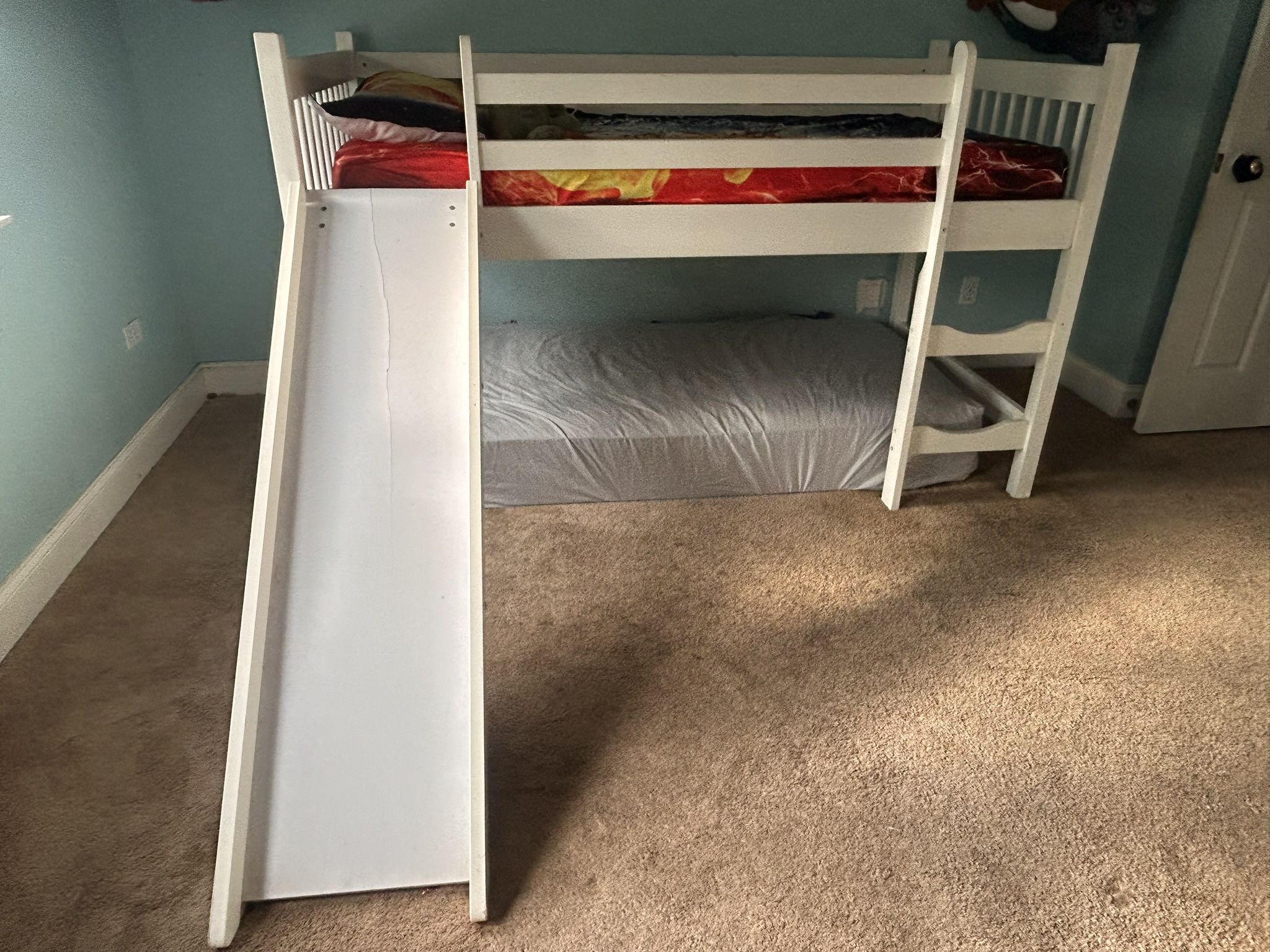 Bunk Bed With Slide