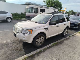 2010 Land Rover LR2