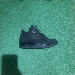 Black Cat 4 🐈‍⬛ 