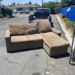 Couch With Storage & Pull Out Bed