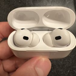 Apple AirPods Pro - Noise-Canceling Wireless Earbuds