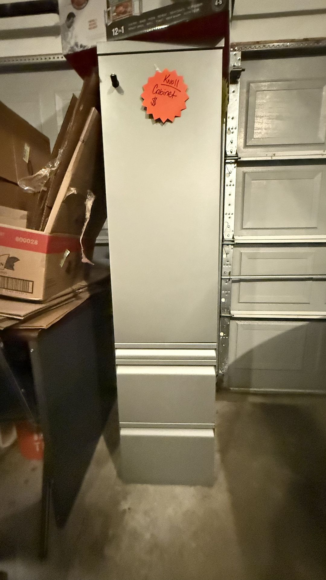 2 File Drawers / Storage cabinet (Knoll)
