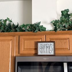 Ivy plant decorations