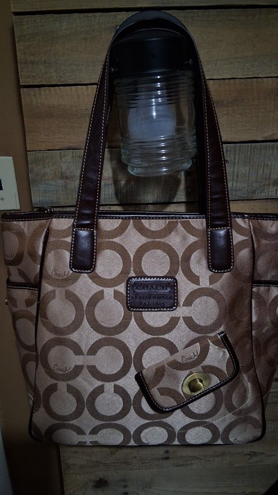 Nice Coach PURSE