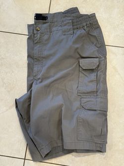 5.11 Taclite SHORTS STORM GRAY Color 40 Inch. LIKE NEW!! BARELY USED!!!