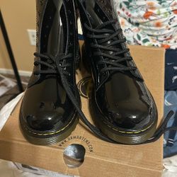 Dr.  Martin Boots