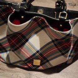 dooney and bourke Purse 