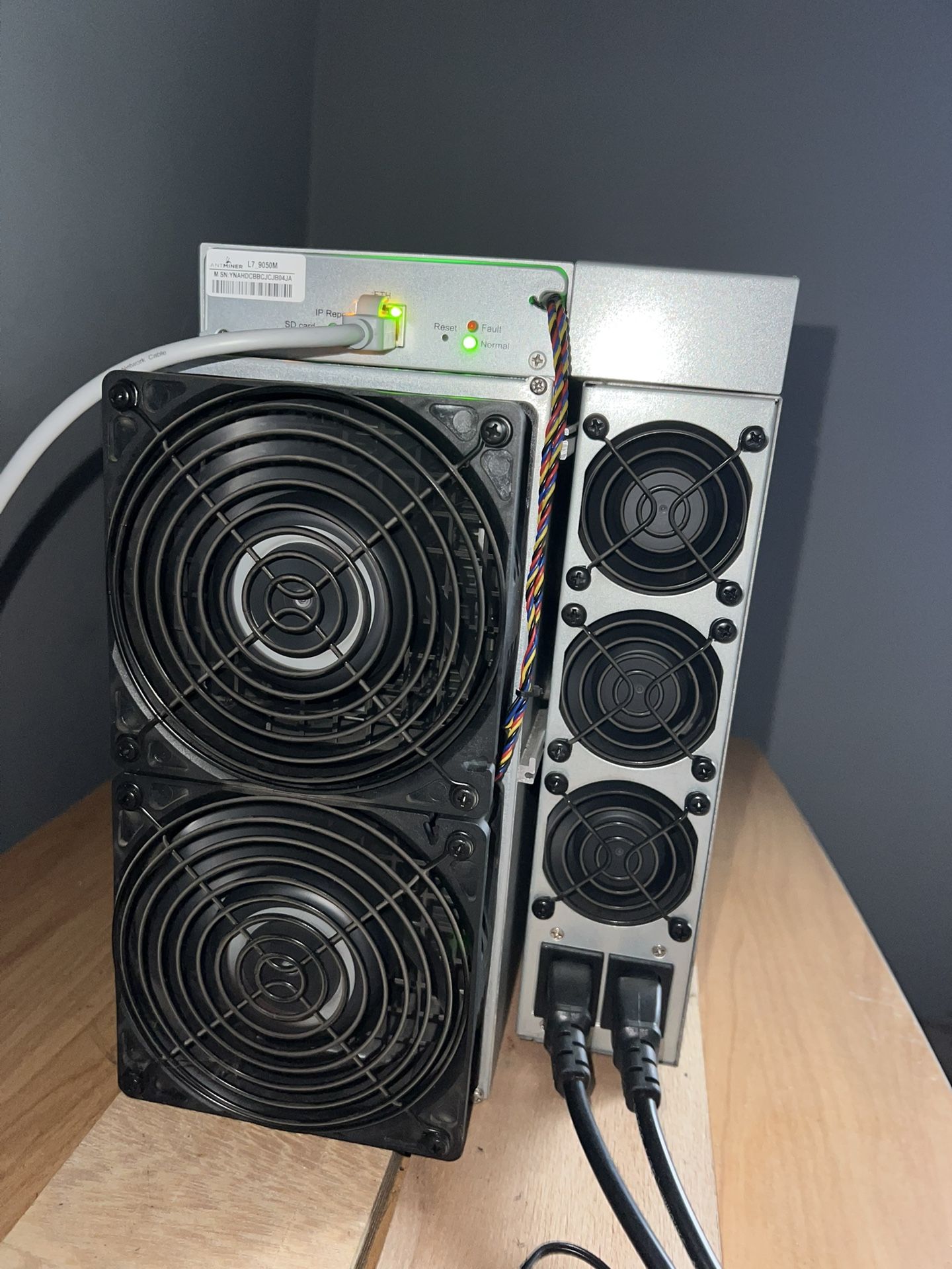Antminer L7