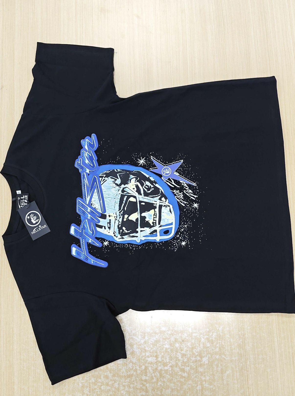 Black hellstar shirt M