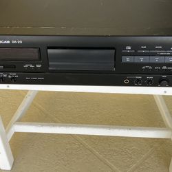 Tascam DA 20 