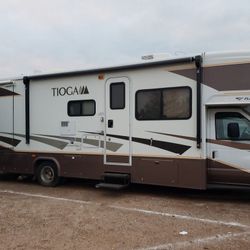 2008 Ford E450 Tioga