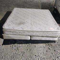 King Size Mattress And Box Springs