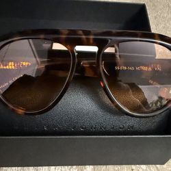 Val Sunglasses in Brown Tortoise Elisa Johnson