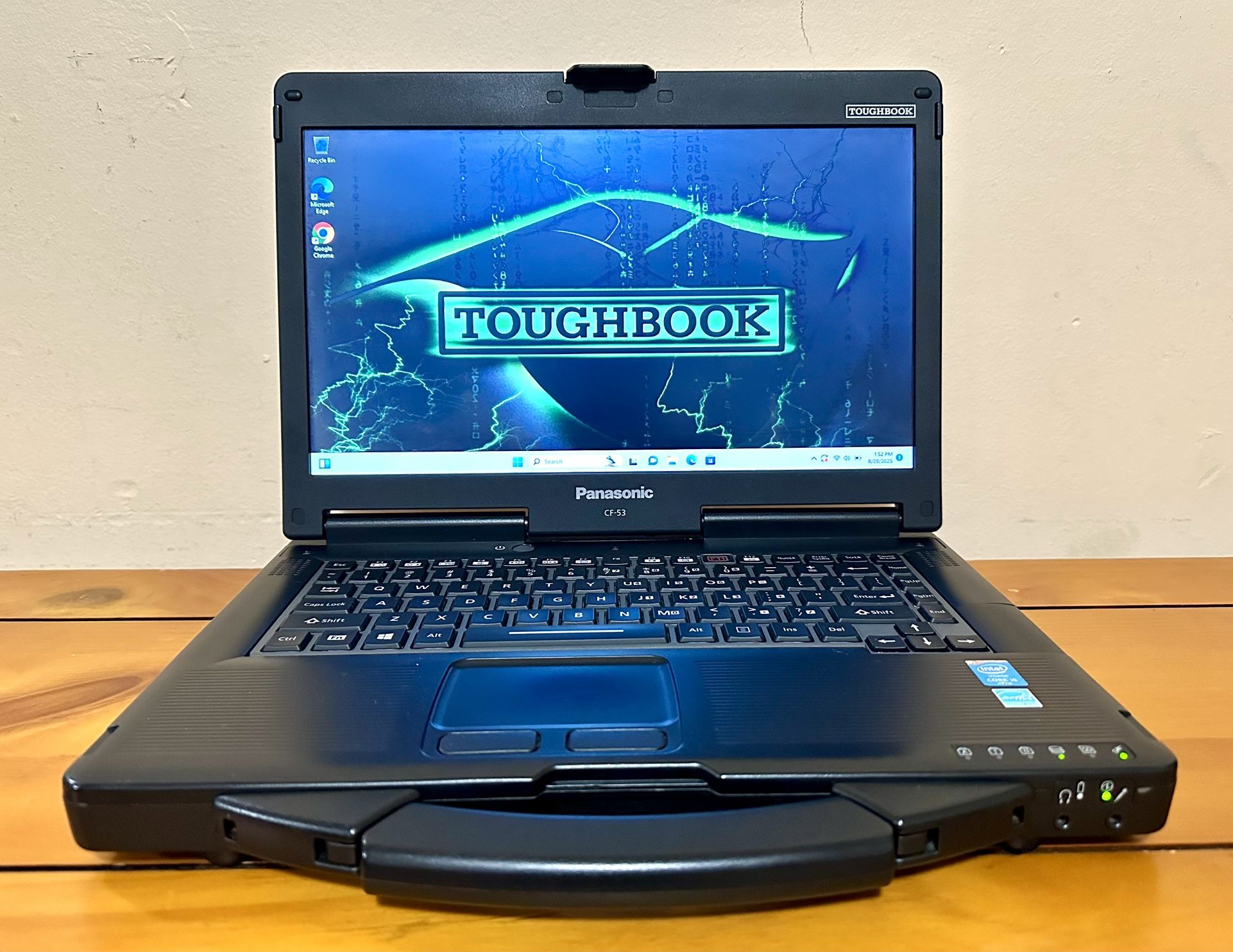 Laptop Heavy Duty The rugged Panasonic Toughbook CF-53 MK4