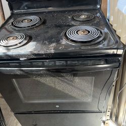 Stove And Refrigerator 