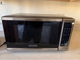 Black+Decker Microwave + FREE Air Fryer