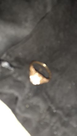 14 karat ring pair tiny diamonds