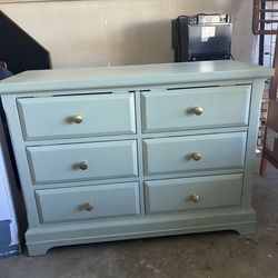 Solid Wood Dresser