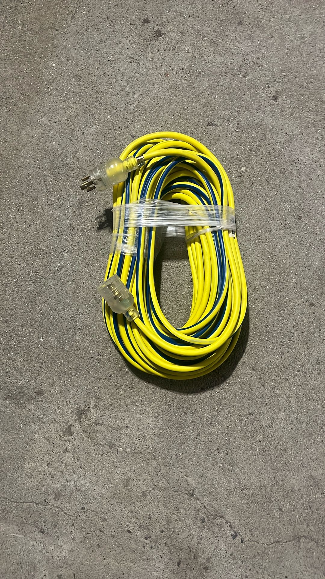 100 Ft Extention Cord