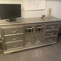Lightly Used Beautiful Dresser