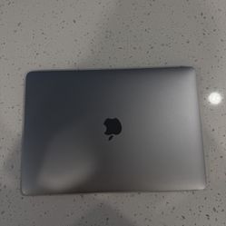 MACBOOK PRO 13 in 2017 