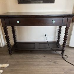 Accent Table