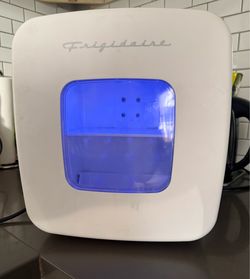 Frigidaire Mini Fridge