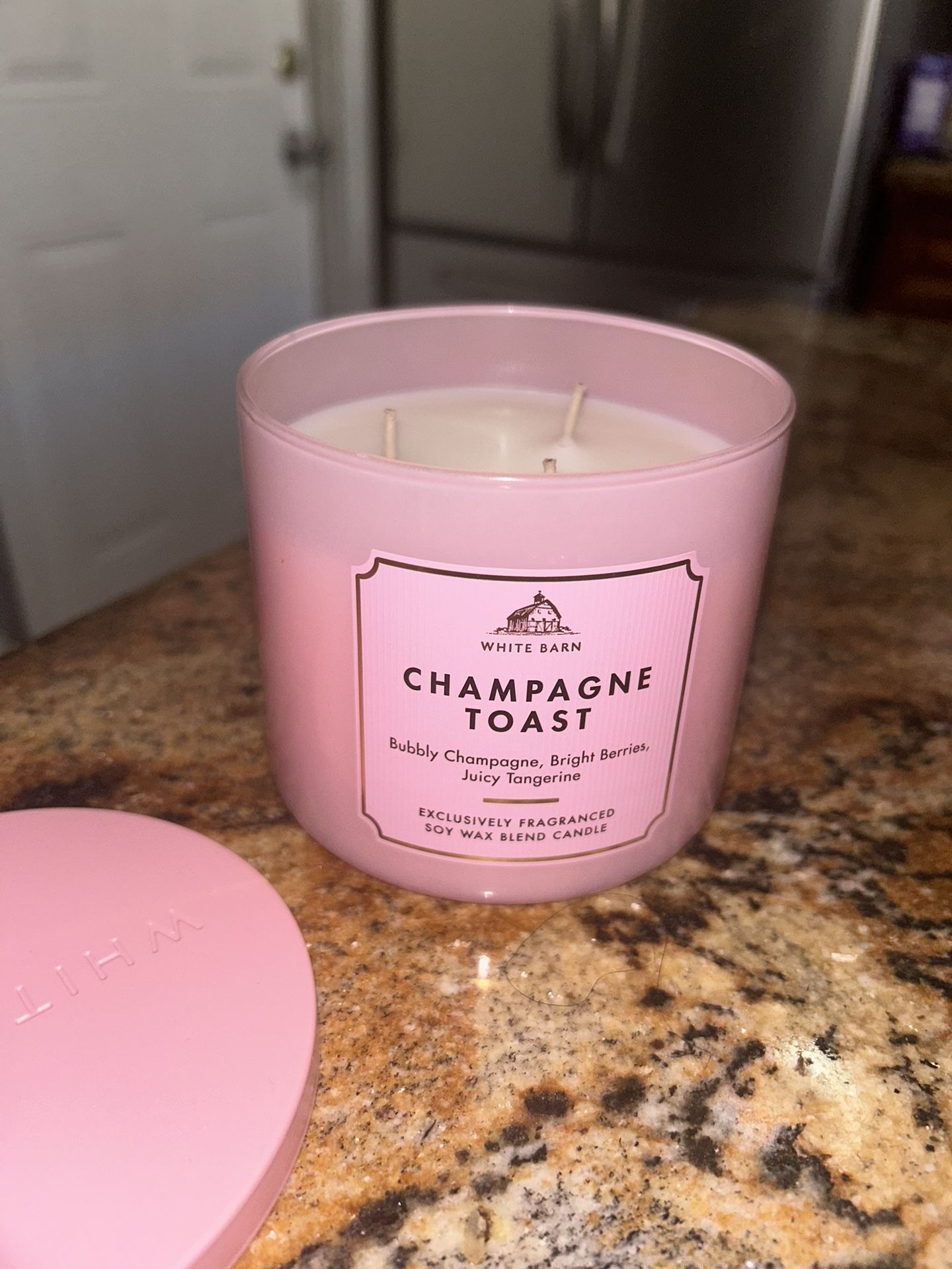 Bath & Body Works Champagne Toast 3 Wick Candle