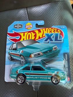 Hot wheels XL 1992 ford mustang foxbody