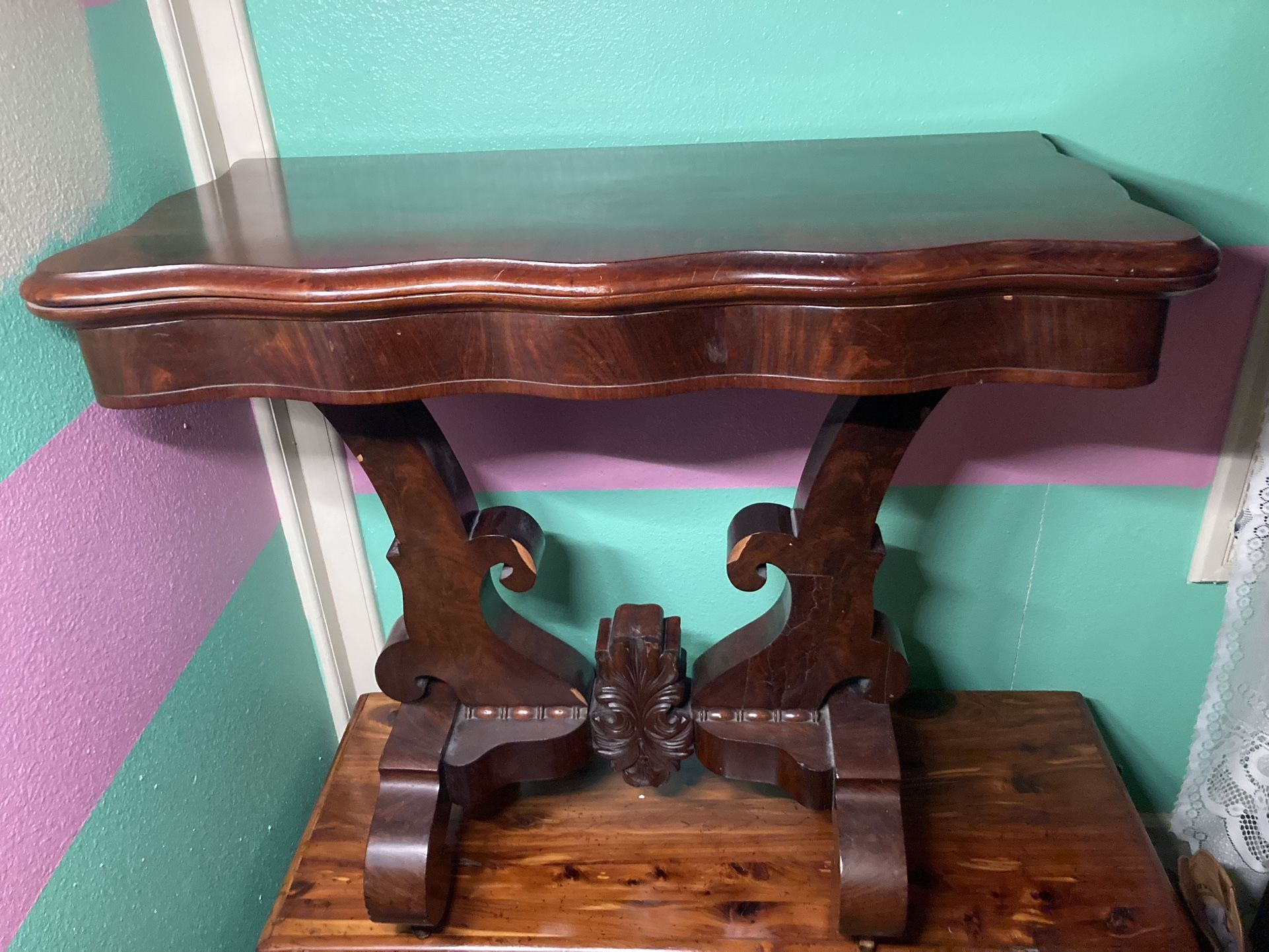 Card Table With Swivel Top That Opens To Twice The Size