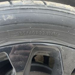 22 in rims *TIRES ARE NO GOOD*