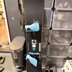 Burton Instigator snowboard 150W binding not included 