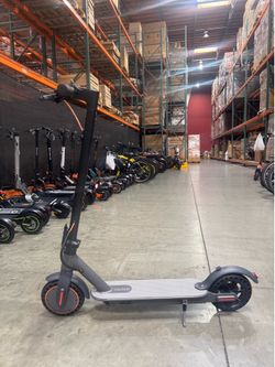 Electric scooter