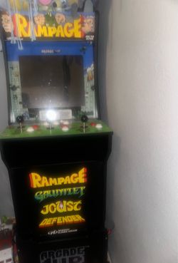 Video games arcade game